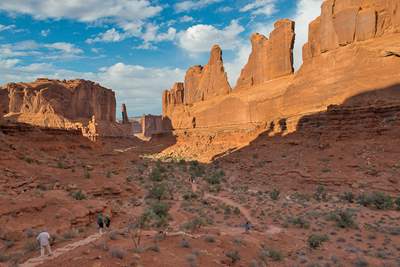 The Park Avenue Overlook of the Courthouse Towers is a particularly picturesque viewpoint.